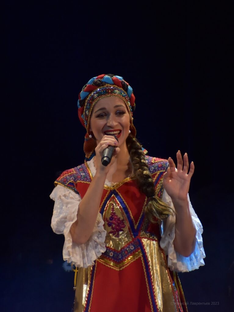 16333647b01e7a231b4a3ebaffc2b68d-767x1024 Ксения