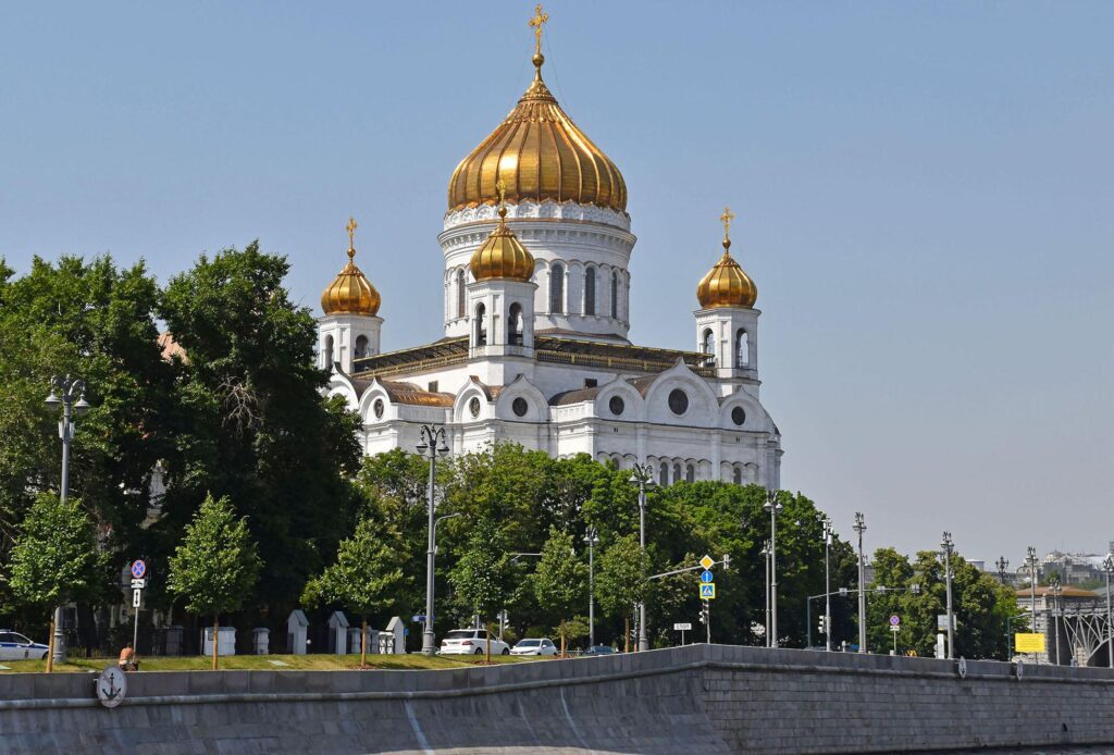 1666088491_dd9628-1024x694 Москва