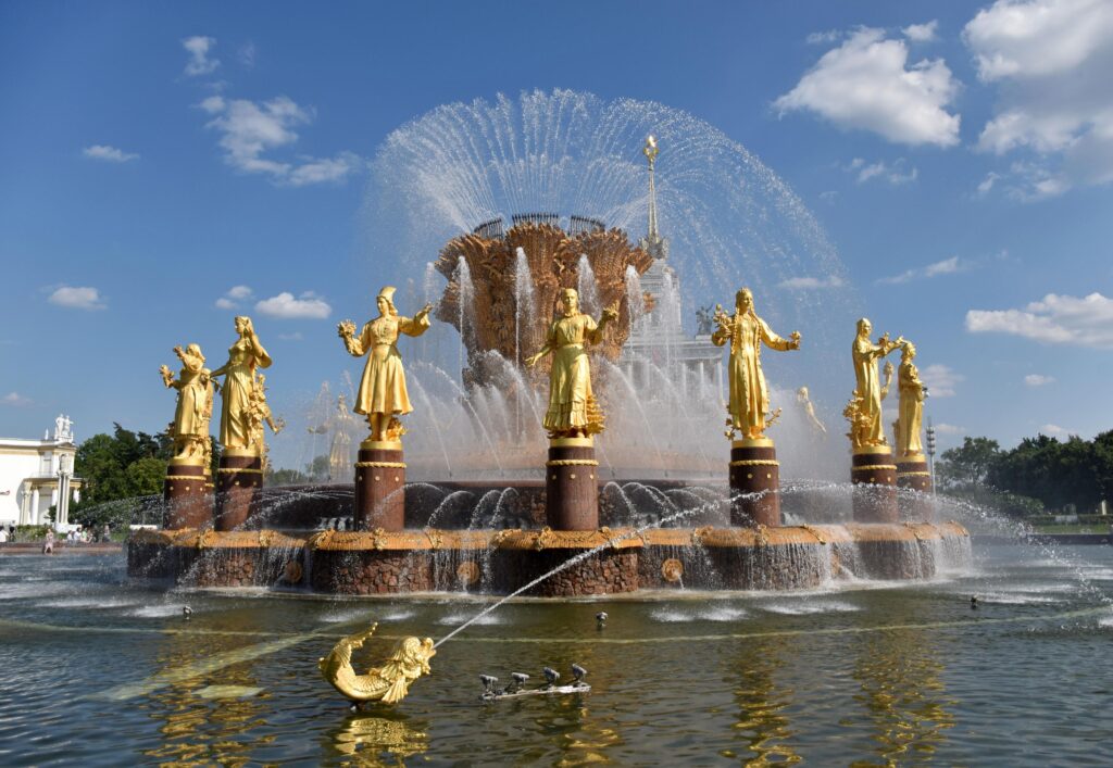 1666088690_d42a6e-1024x707 Москва