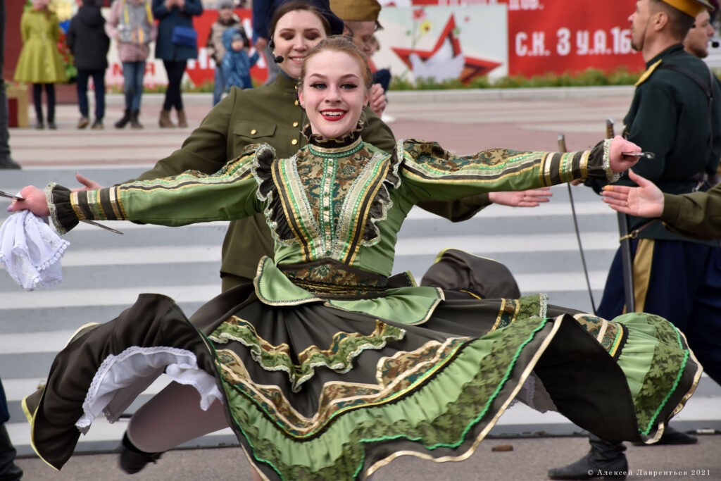 1666693629_8643ad-1024x683 Ансамбль песни и пляски "Забайкальские казаки"