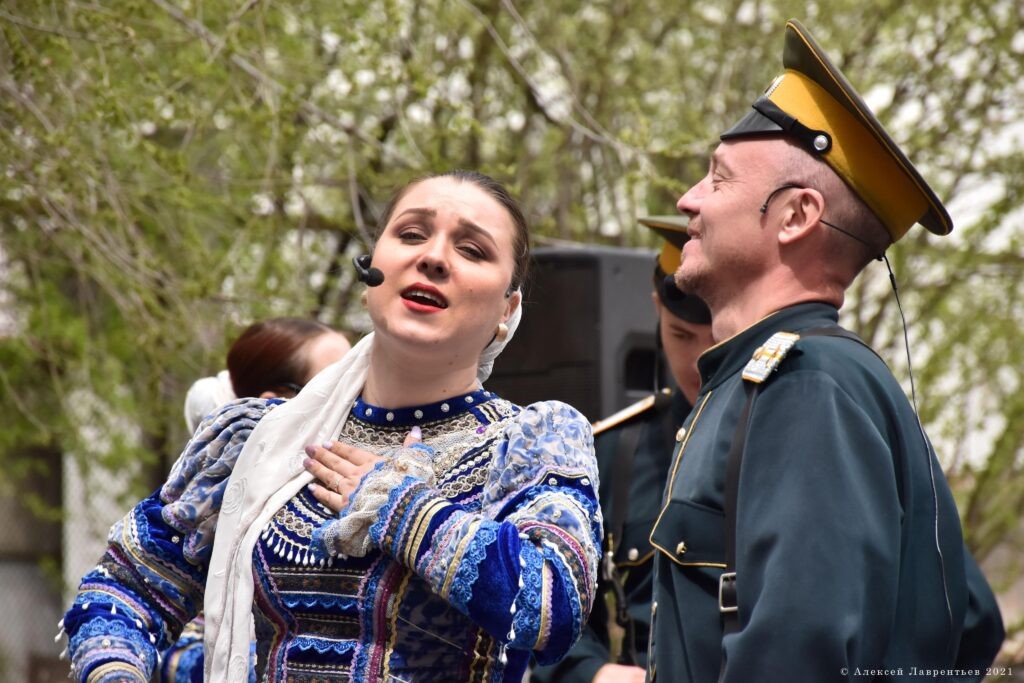 1666693892_bad00e-1024x683 Ансамбль песни и пляски "Забайкальские казаки"