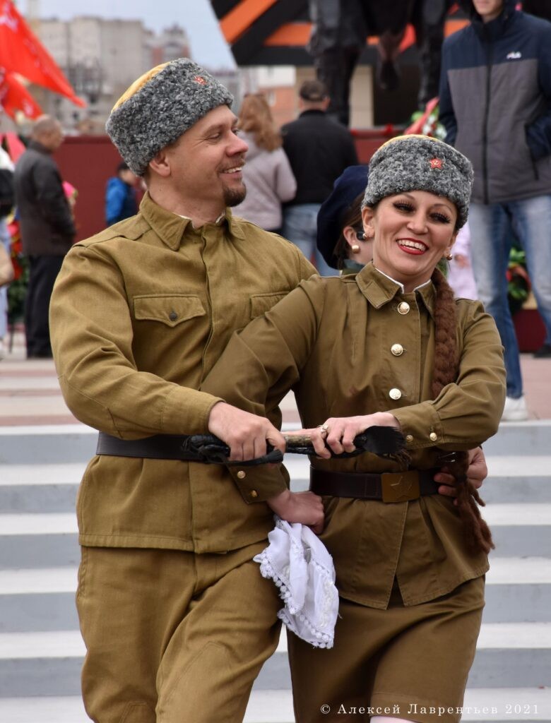 1666693932_d5e19e-780x1024 Ансамбль песни и пляски "Забайкальские казаки"