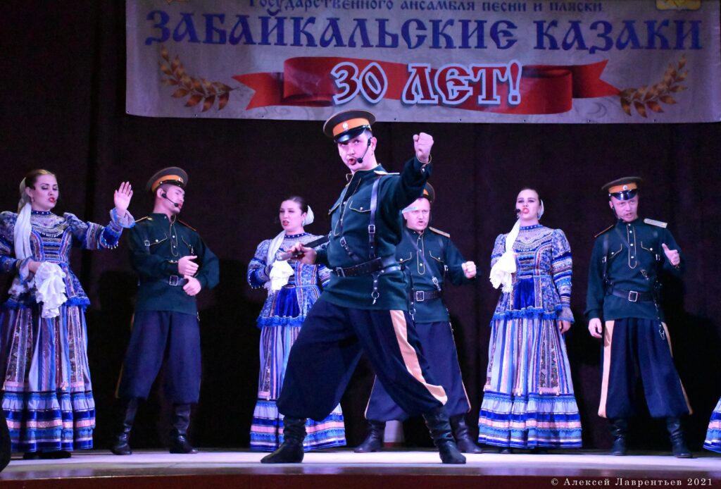 1666694271_50db58-1024x694 Ансамбль песни и пляски "Забайкальские казаки"