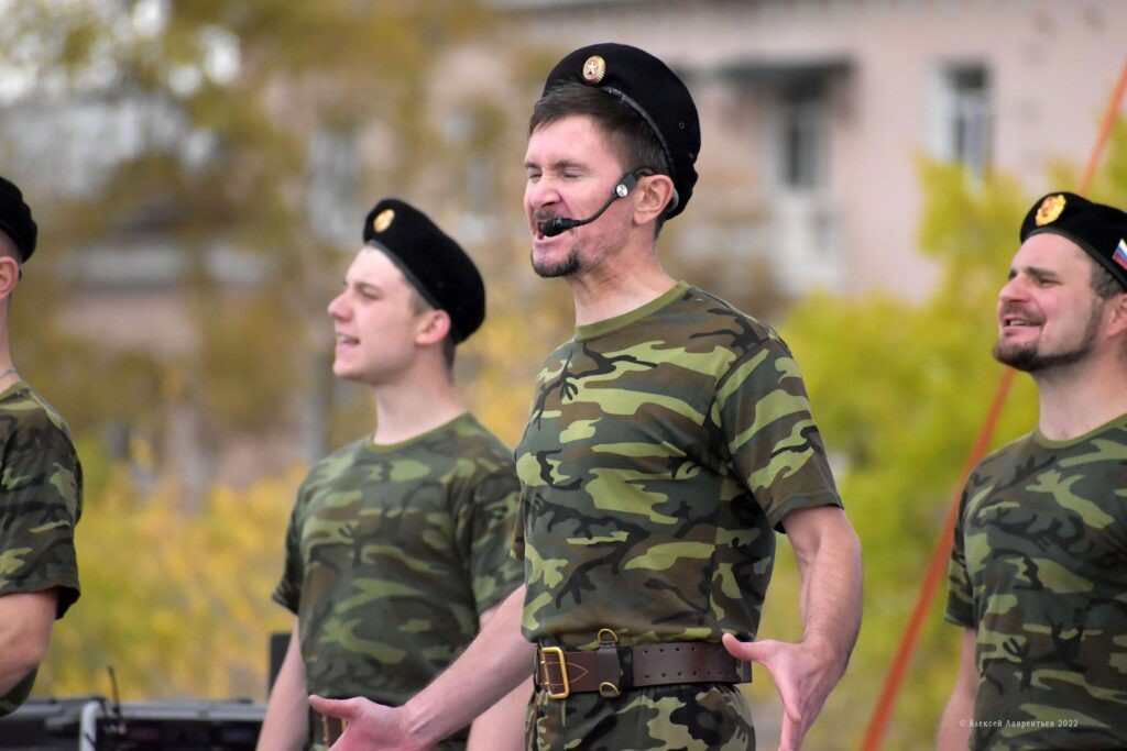 1666694966_723ec9-1024x683 Музыкальный театр национальных культур "Забайкальские узоры"