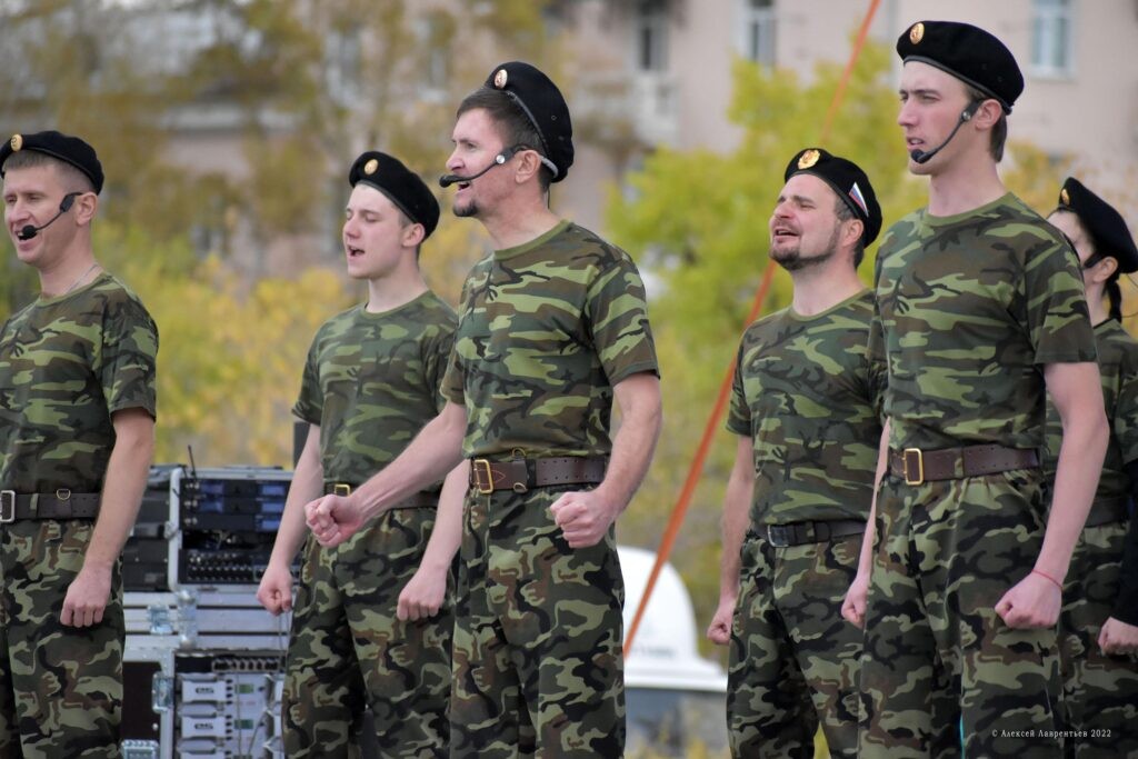 1666694967_37b6f7-1024x683 Музыкальный театр национальных культур "Забайкальские узоры"