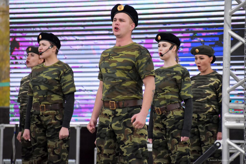 1666694968_590ca3-1024x683 Музыкальный театр национальных культур "Забайкальские узоры"