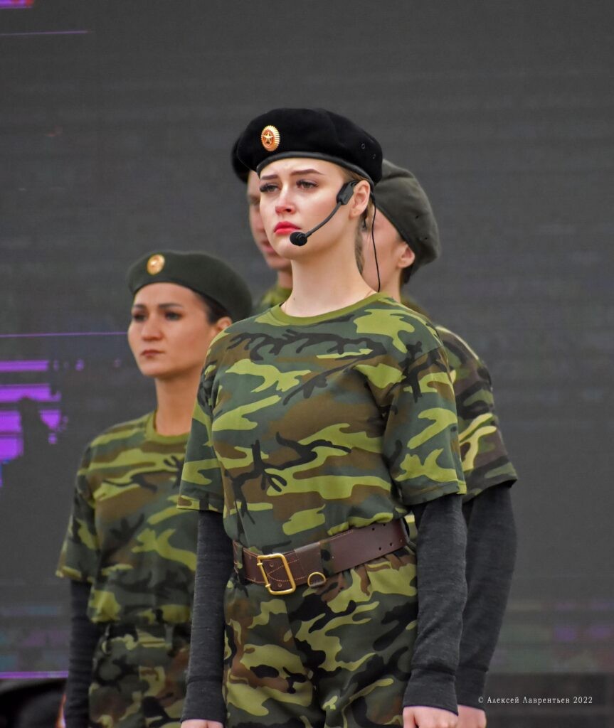 1666695070_f126a9-863x1024 Музыкальный театр национальных культур "Забайкальские узоры"