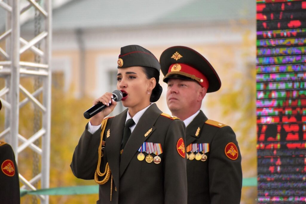1666695463_03673b-1024x683 Концерт-митинг в поддержку референдума на Донбассе