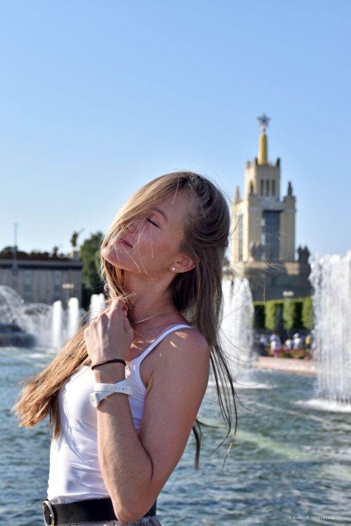 1669873609_bffba3-683x1024 Анастасия Пападжанянц