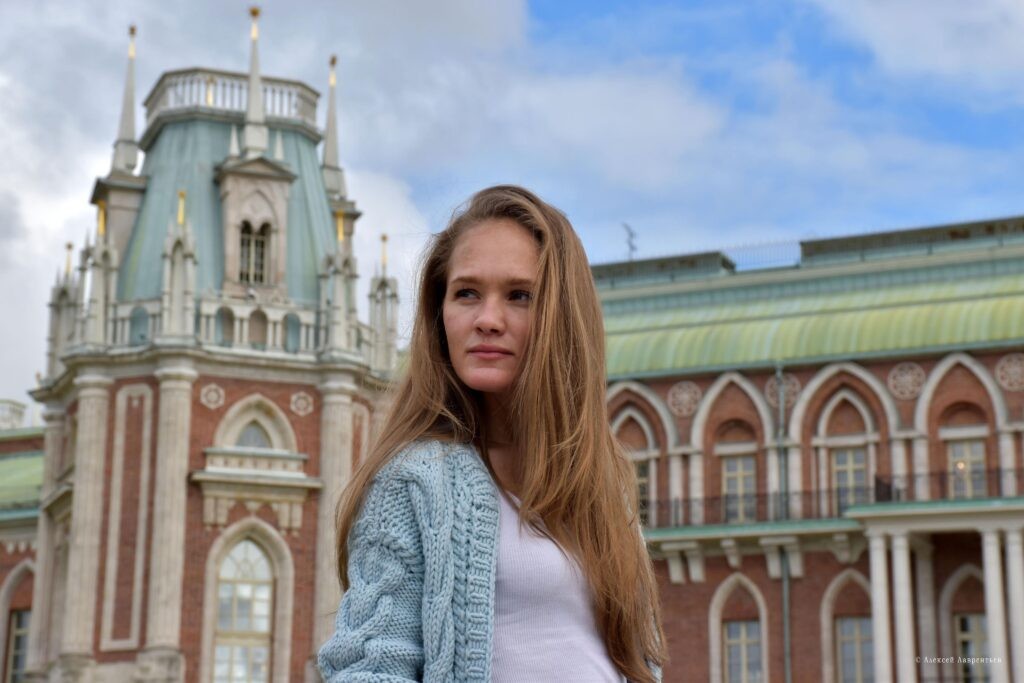 1669873635_06273c-1024x683 Анастасия Пападжанянц