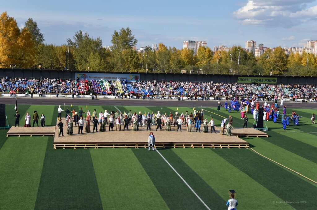 1a84d8bb6eba8ec37283b6a8de976aaa-1024x679 Театрализованное представление «Забайкалье — золотая моя колыбель»