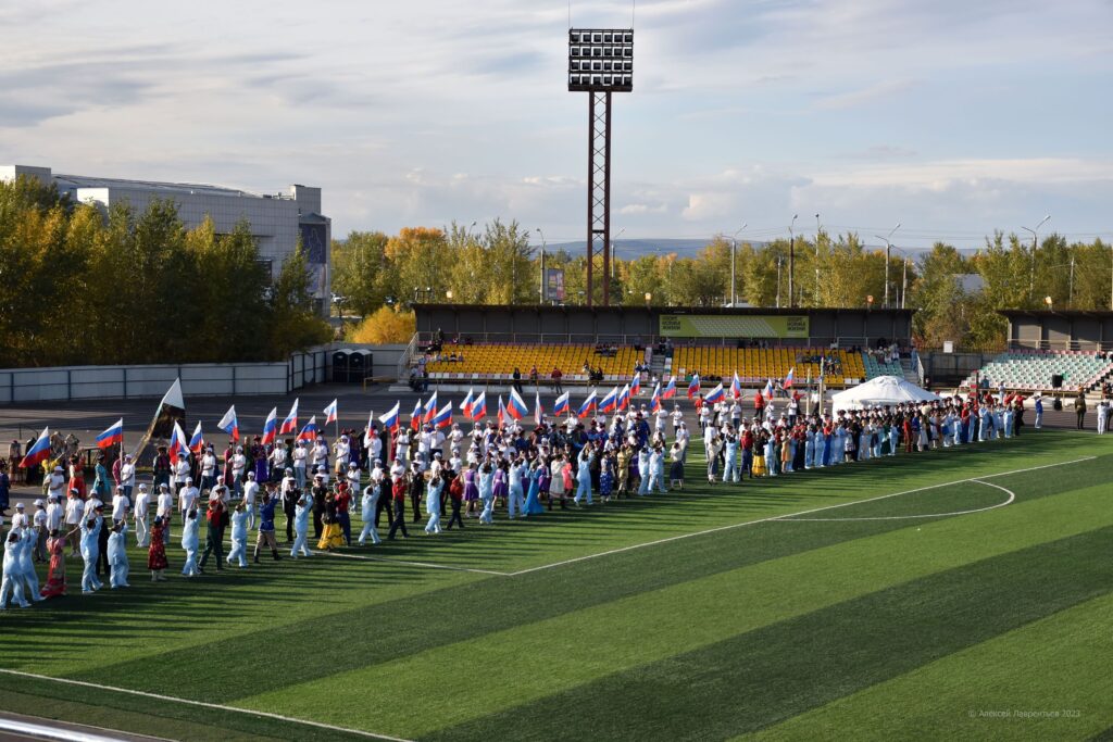 2a13a9e0442fc16dc9cd8651a823c7bd-1024x683 Театрализованное представление «Забайкалье — золотая моя колыбель»