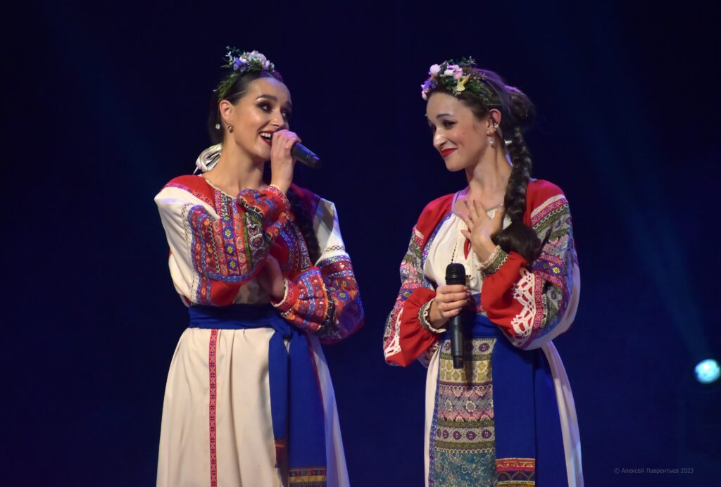 b812487290010cb5695060465df87692-1024x692 Алёна Арзамасцева