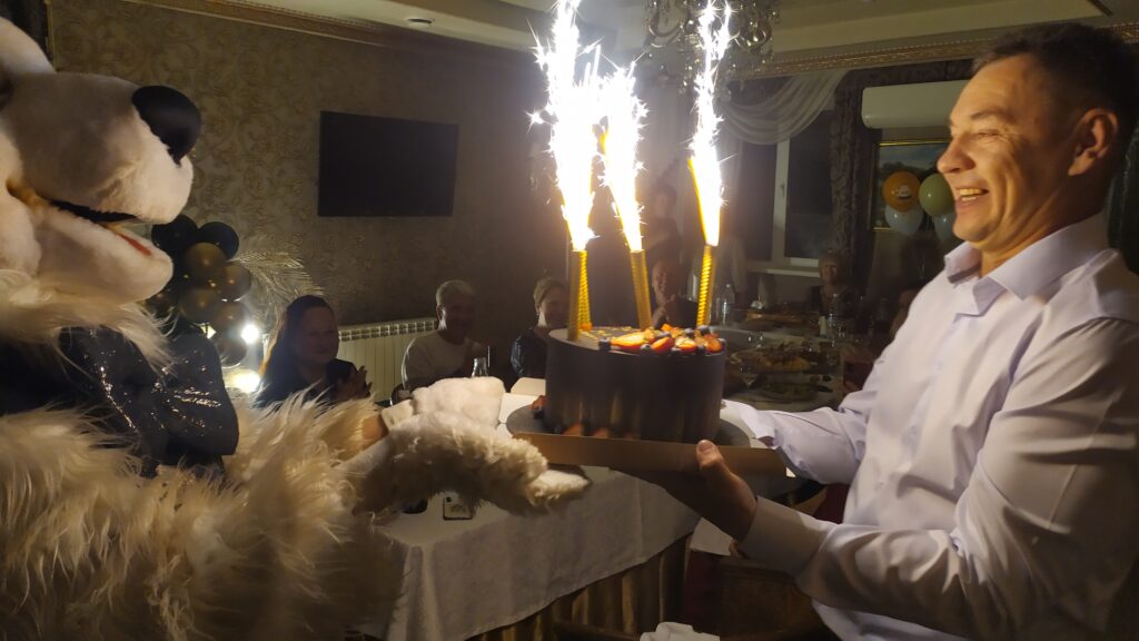 img_20240927_211329-1024x576 Праздники