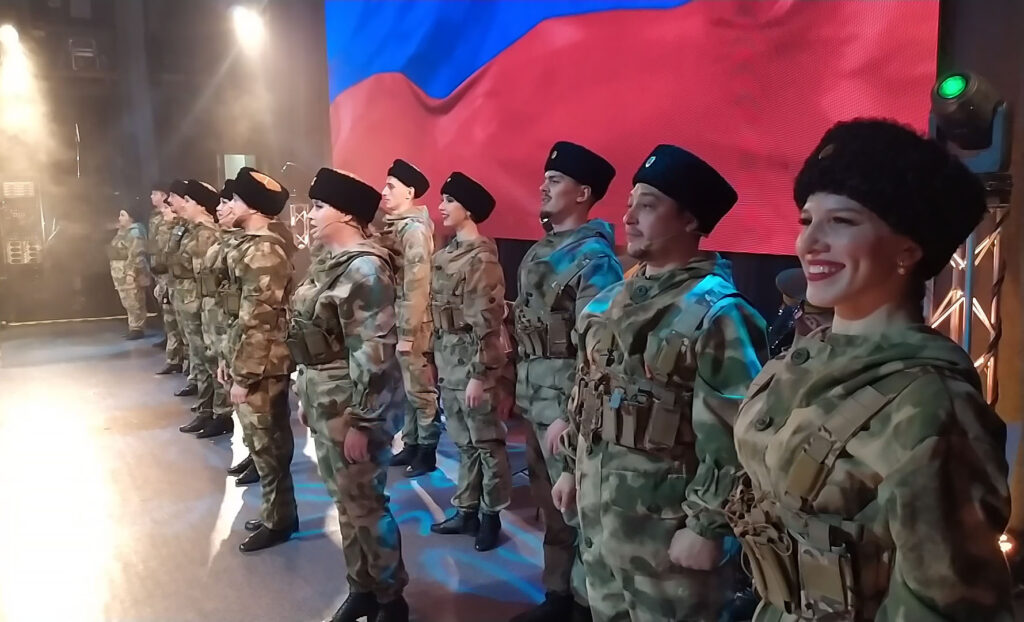 otkr-sezona-2-1024x622 Открытие 34-го концертного сезона государственного ансамбля песни и пляски "Забайкальские казаки"